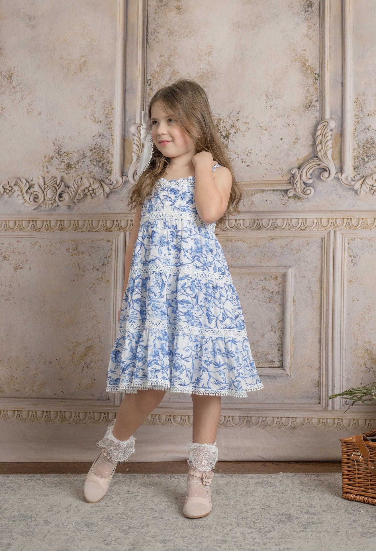 Jaylin Blue and White Linen Sleeveless Summer Dress