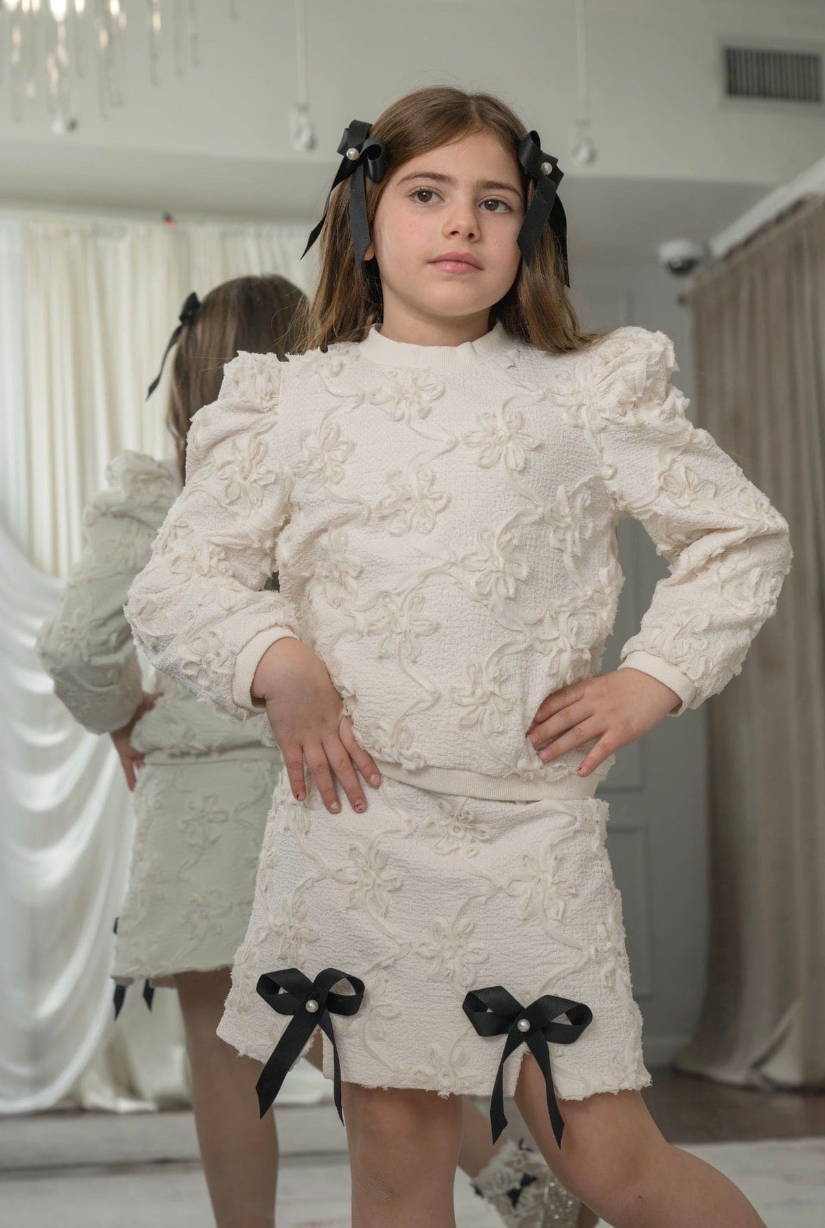 Ava Ivory Flower Sweater - Petite Maison Kids