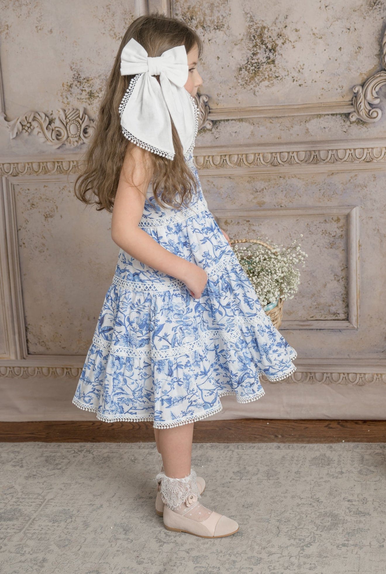 Jaylin Blue and White Linen Sleeveless Summer Dress