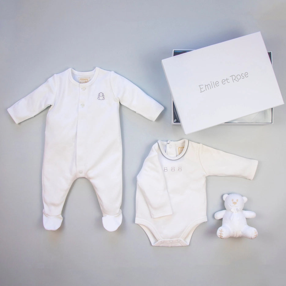 White Unisex Baby Gift Set