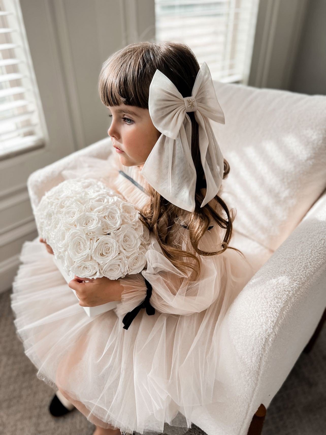 Fira Gold Star Hair Bow - Petite Maison Kids