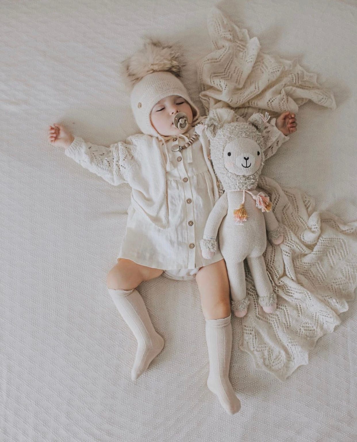 Oatmeal Cashmere Pom Hat - Petit Maison Kids