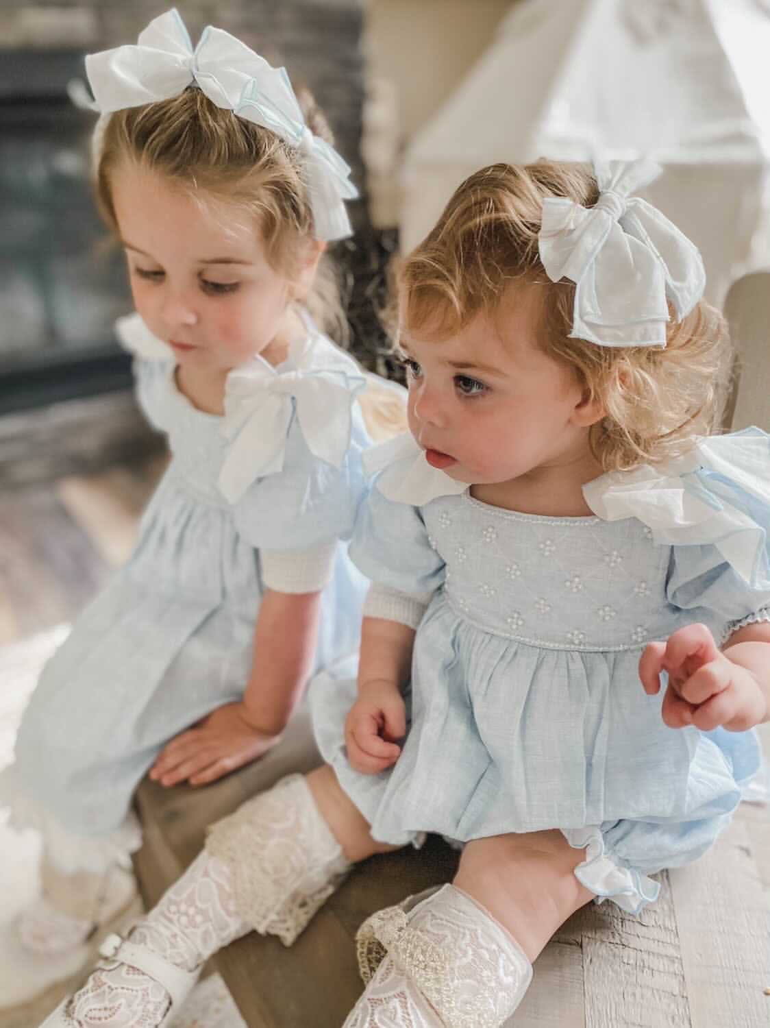 Charlotte Petite Hair Bow - Petite Maison Kids