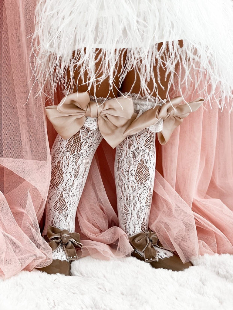Lola Lace Socks with Satin Bows - Petit Maison Kids