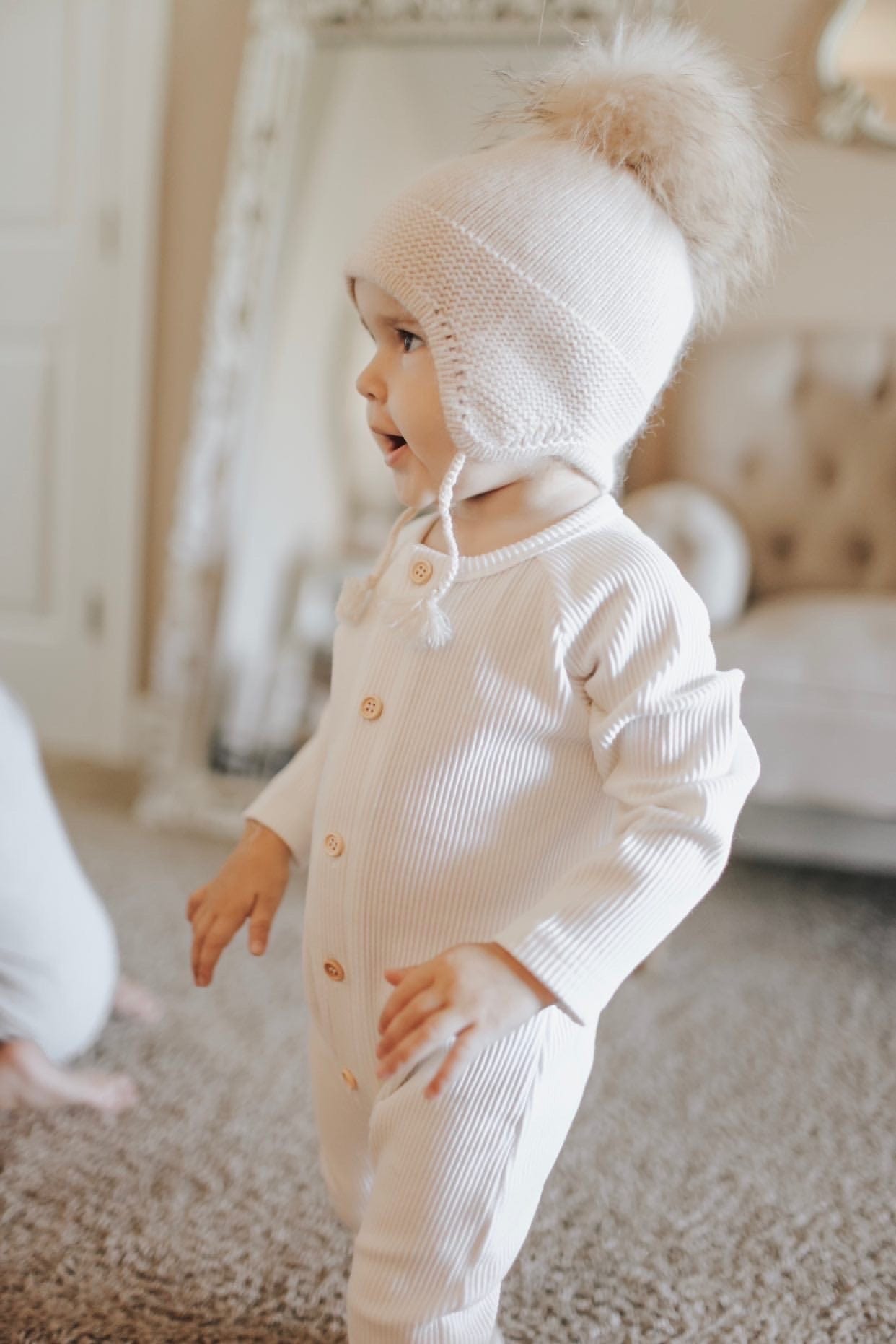 Oatmeal Cashmere Pom Hat - Petit Maison Kids