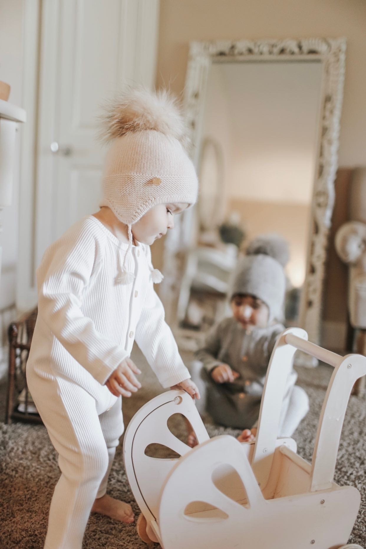 Oatmeal Cashmere Pom Hat - Petit Maison Kids