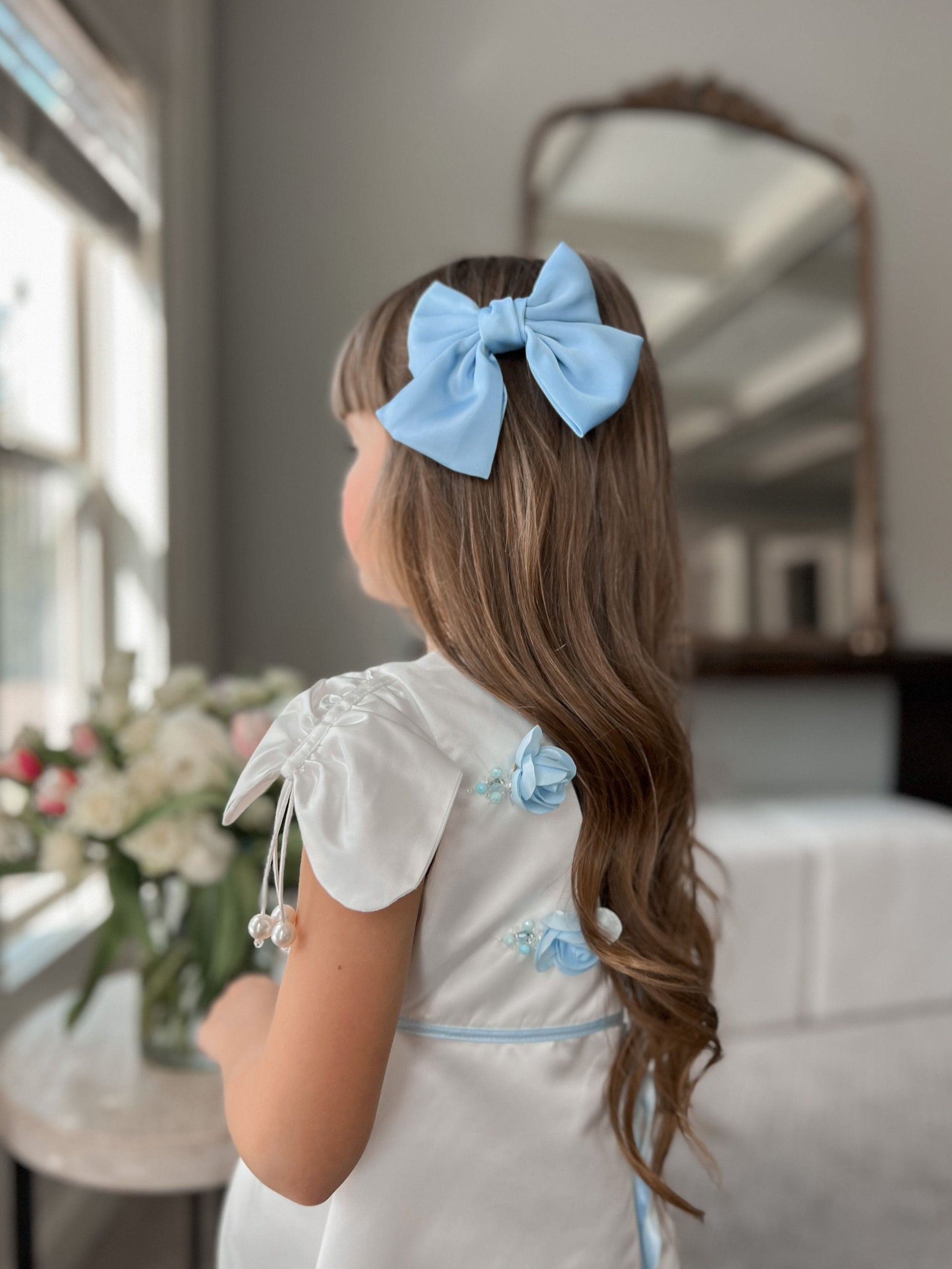 Abigail Hair Bow - Petite Maison Kids