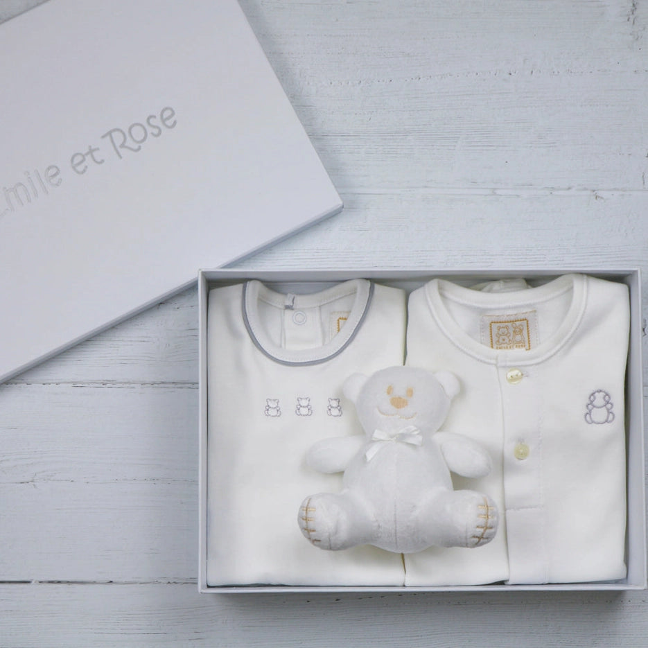 White Unisex Baby Gift Set