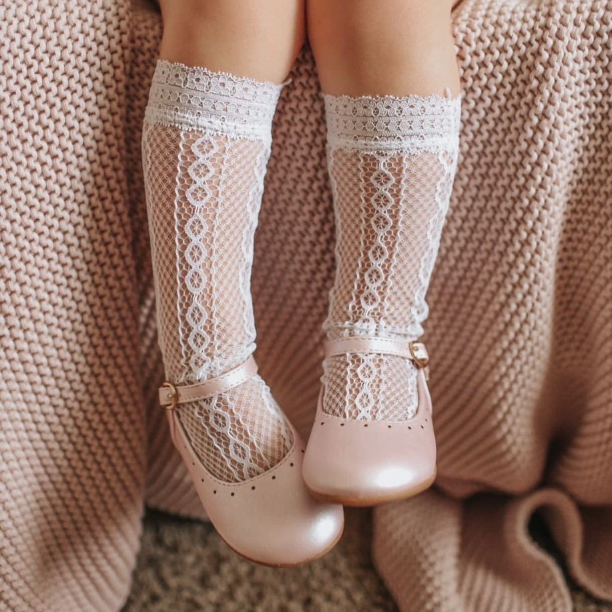 Daisy Lace Socks - White