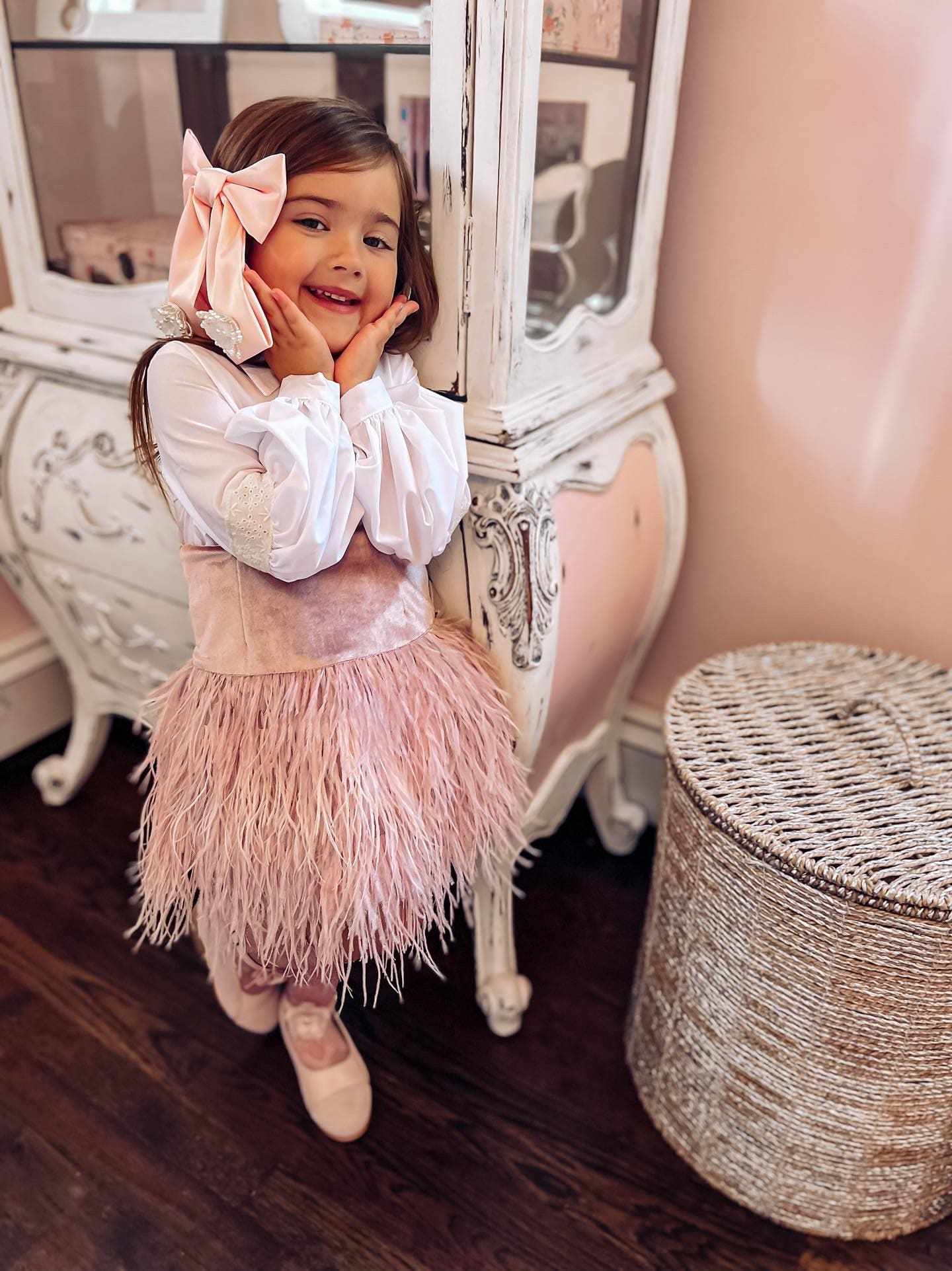 Petite Maison Kids Girl's Dusty Pink Feather Skirt 5 Years