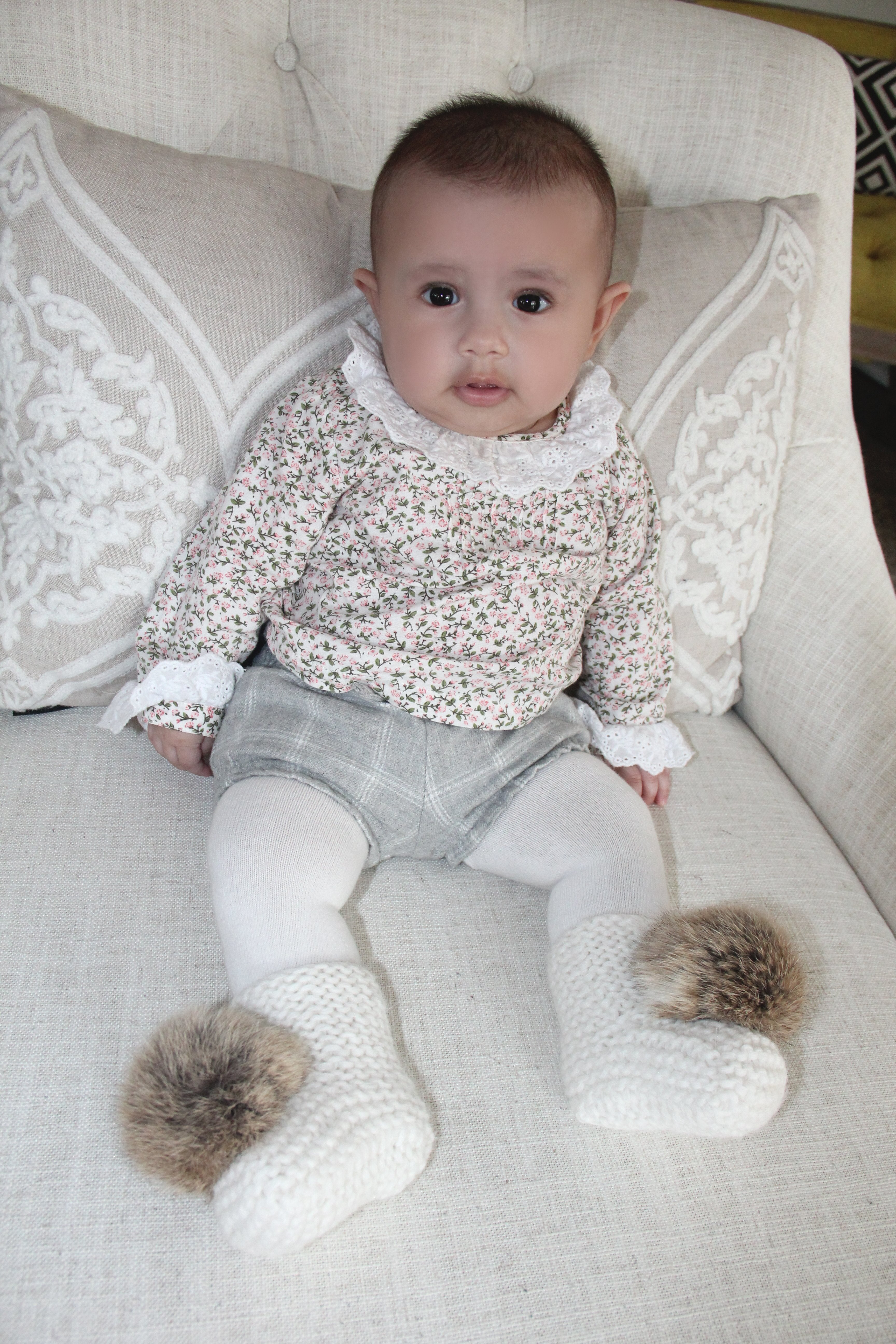 Angora Pom Pom Booties - Petit Maison Kids