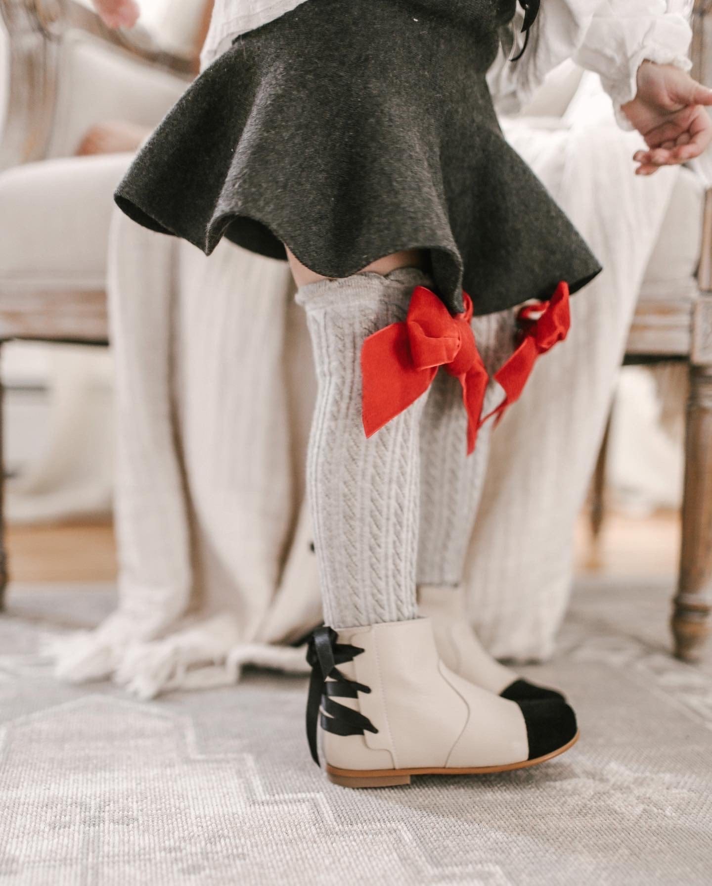 Grey Knee High Socks with Velvet Bows - Petite Maison Kids