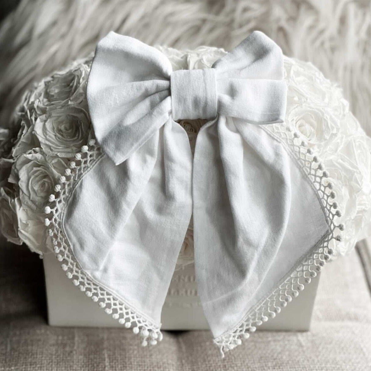 White Jaylin Hair Bow - Petite Maison Kids