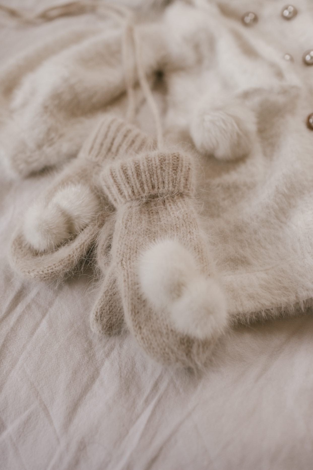 Cashmere Cream Mittens - Petite Maison Kids