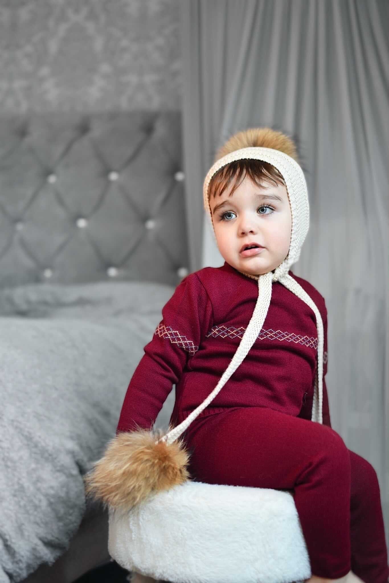 Pasha Three Pom Hat - Petite Maison Kids