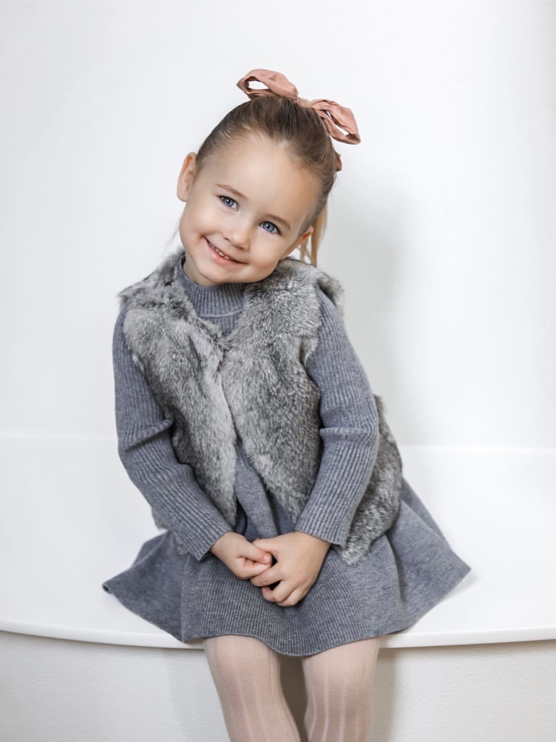 Grey Rabbit Vest - Petit Maison Kids