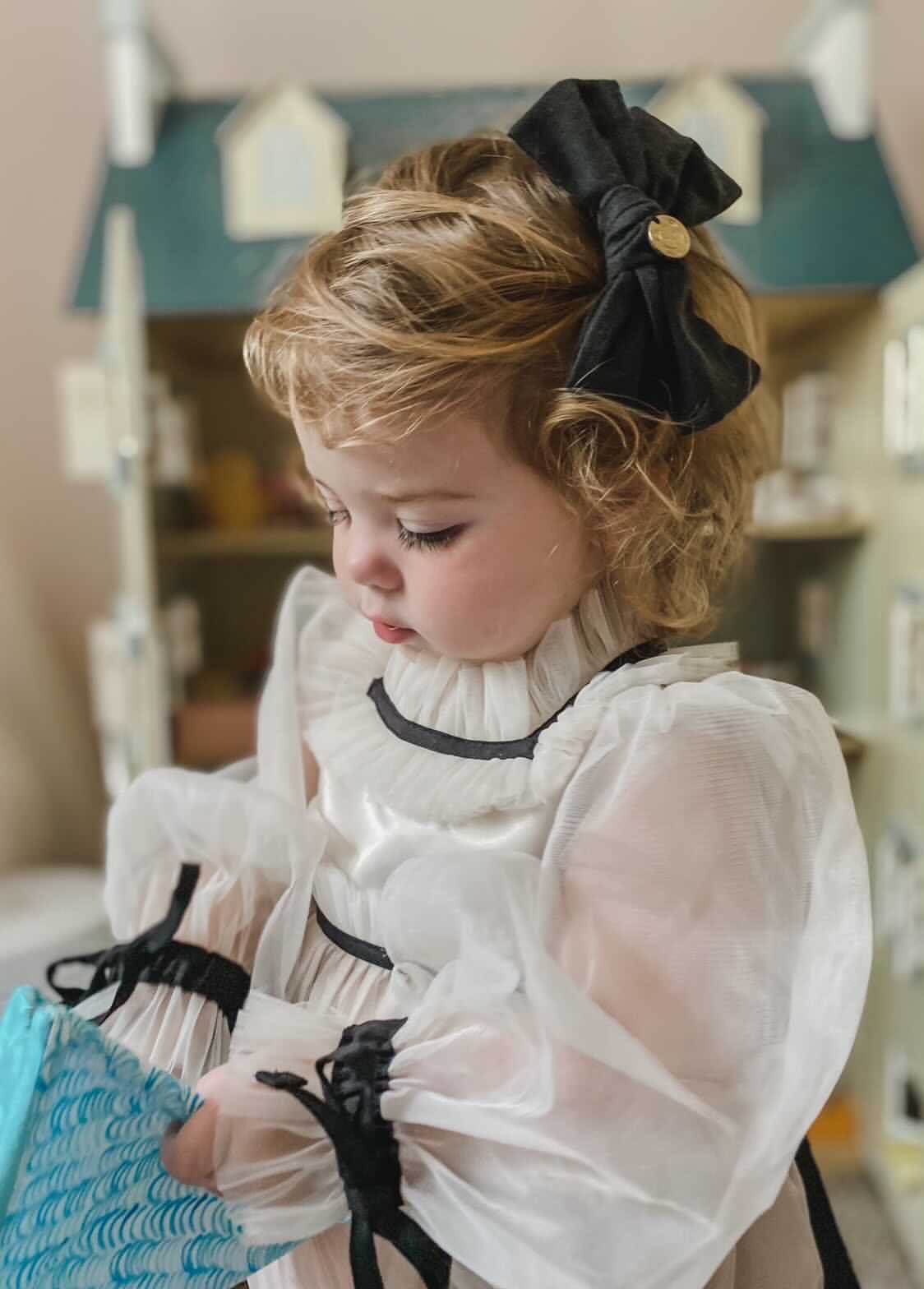 Emma Linen Hair Bow - Petite Maison Kids