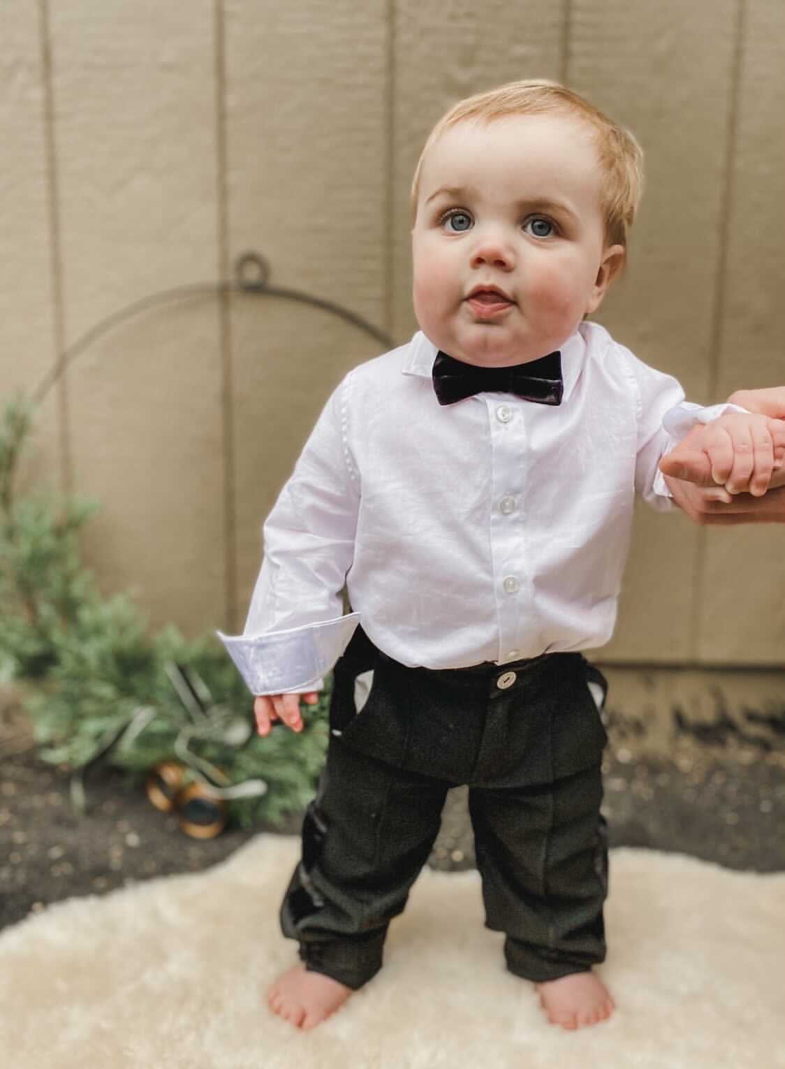 Black Velvet Bow Tie - Petite Maison Kids