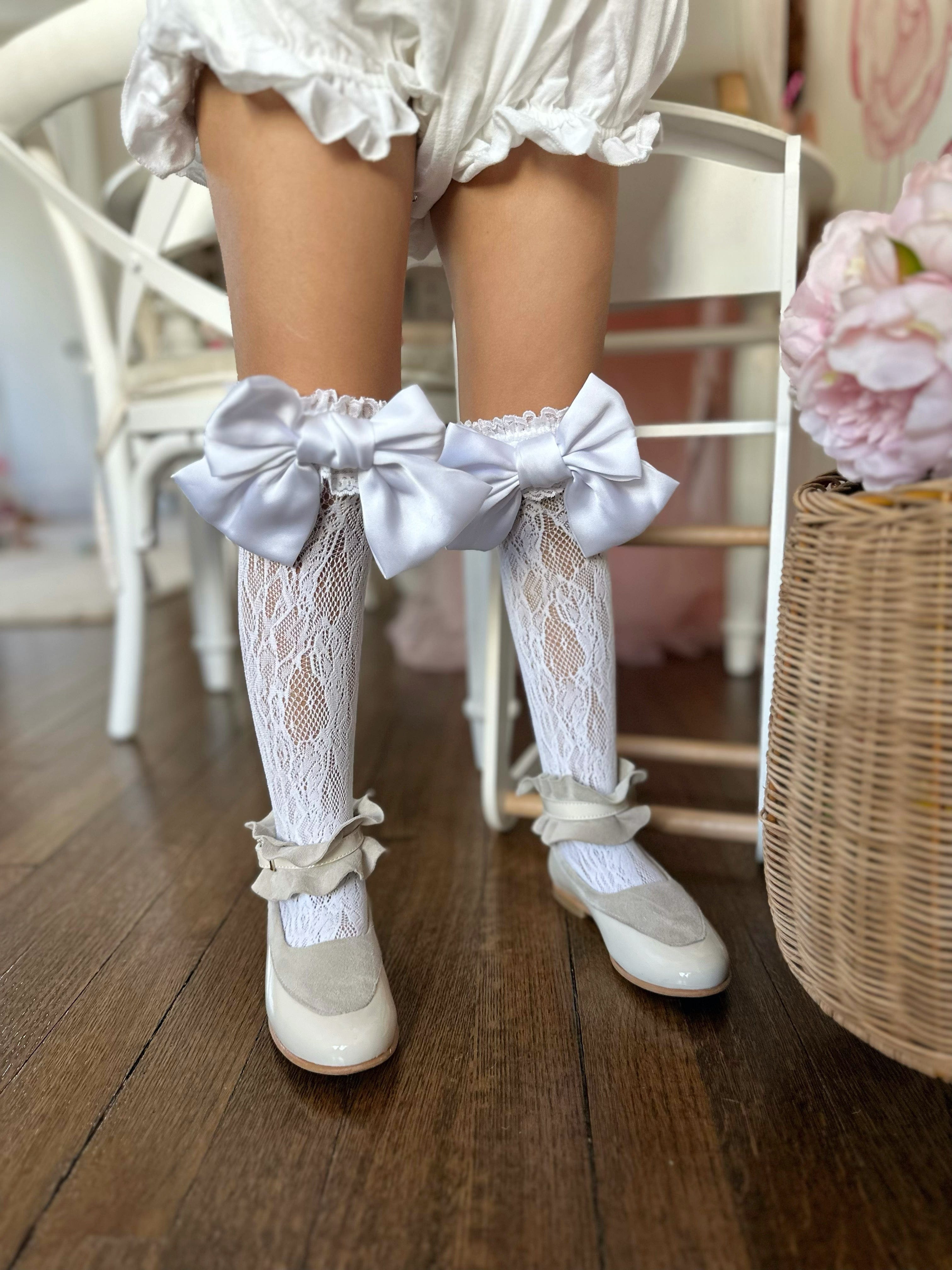 Lola Lace Socks with Satin Bows - Petite Maison Kids