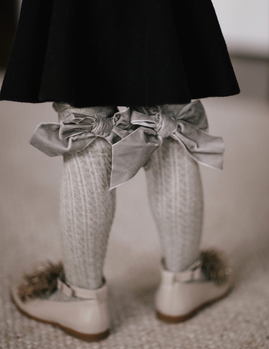 Grey Knee High Socks with Velvet Bows - Petite Maison Kids