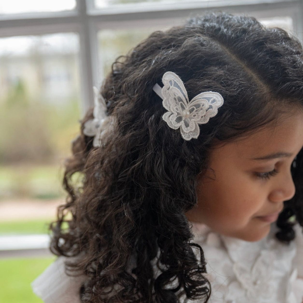 White Butterfly Hair Clip - Petite Maison Kids