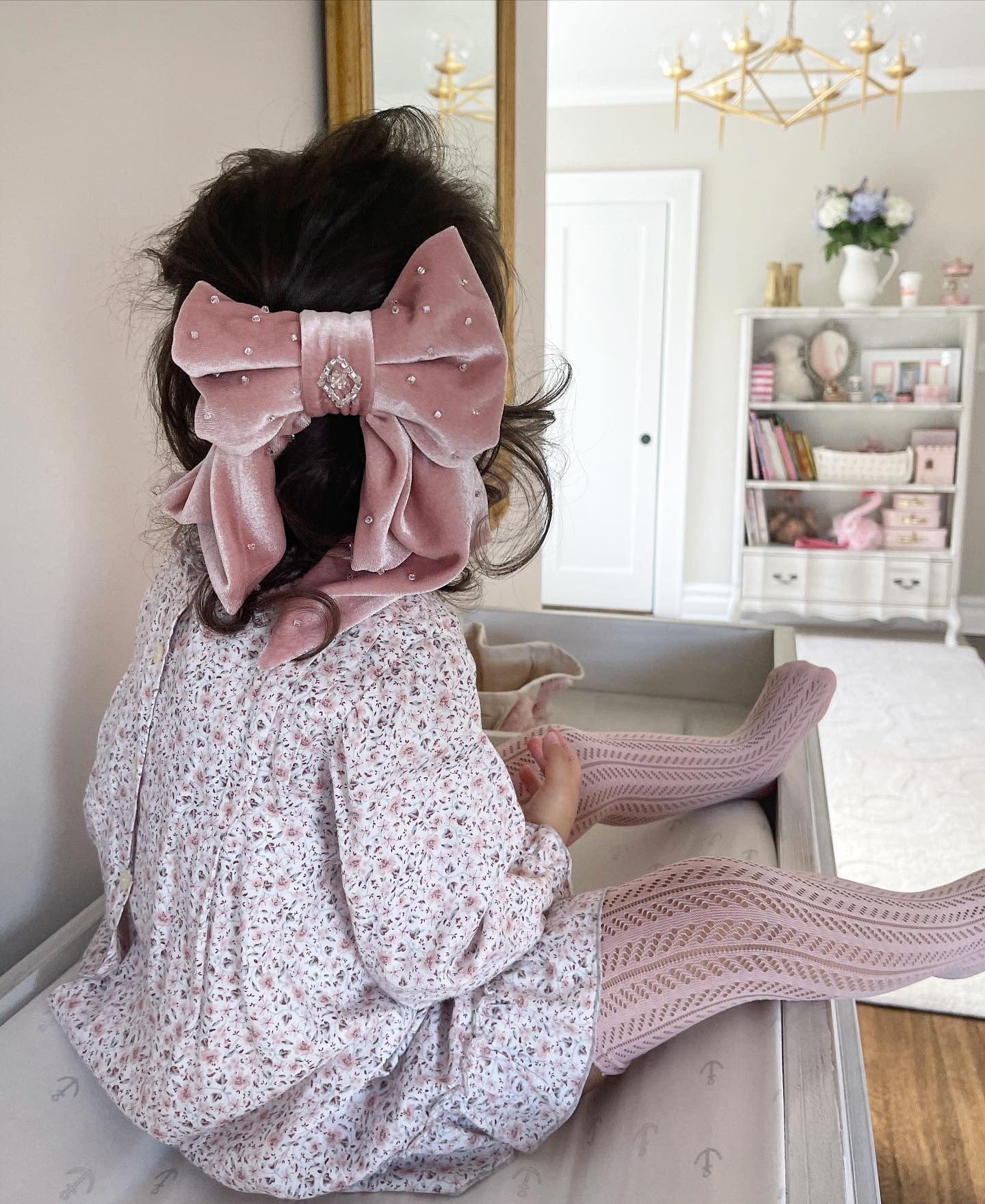 Juliette Velvet Hair Bow - Petite Maison Kids